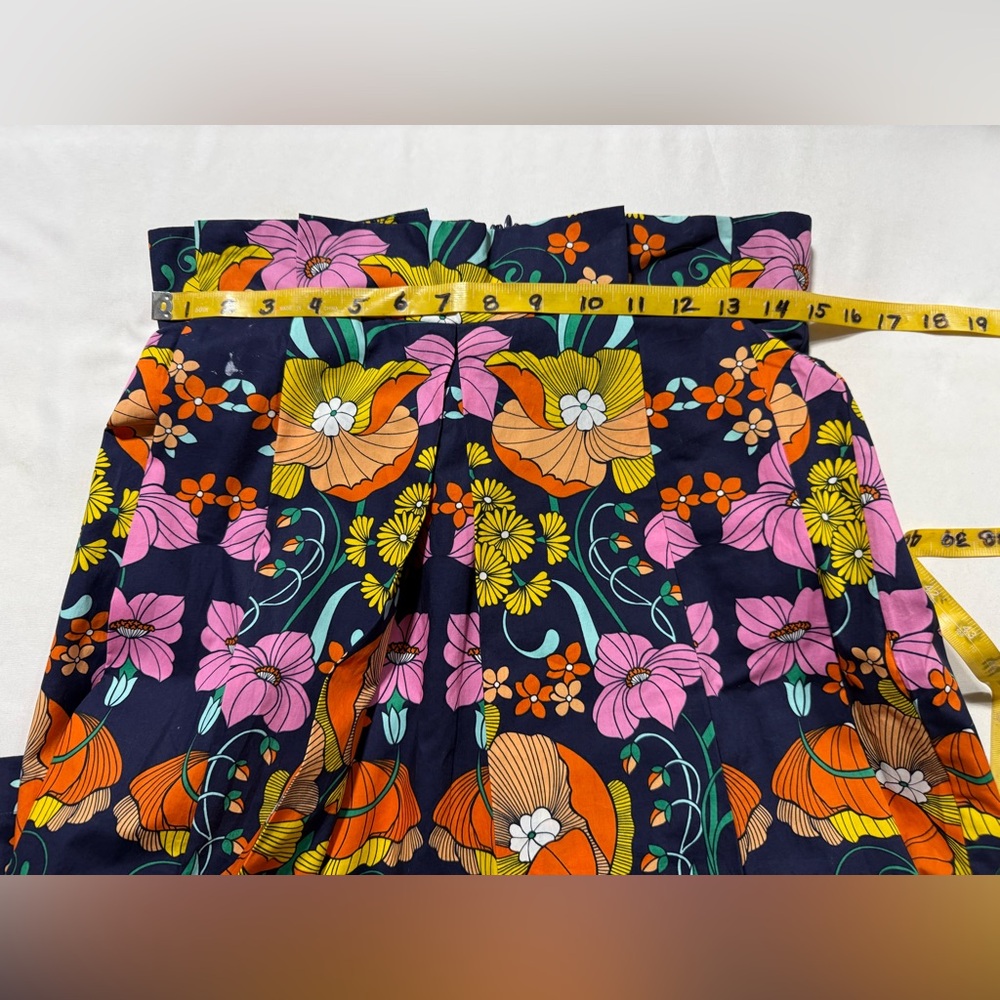 COREY LYNN CALTER Navy with bright floral pattern pleated A line skirt size M - Picture 11 of 12